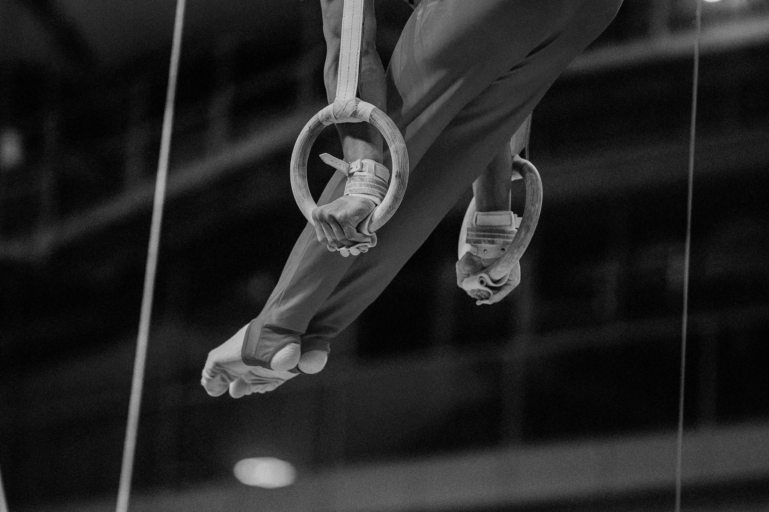 feet-athlete-gymnast-2025-02-10-10-43-30-utc
